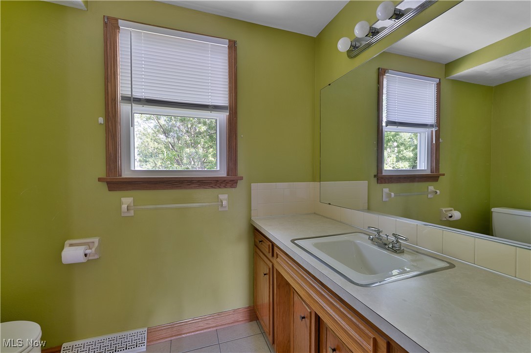 9897 Struthers Road New Middletown, OH 44442 - Photo 24 of 36 Gallery Image 24