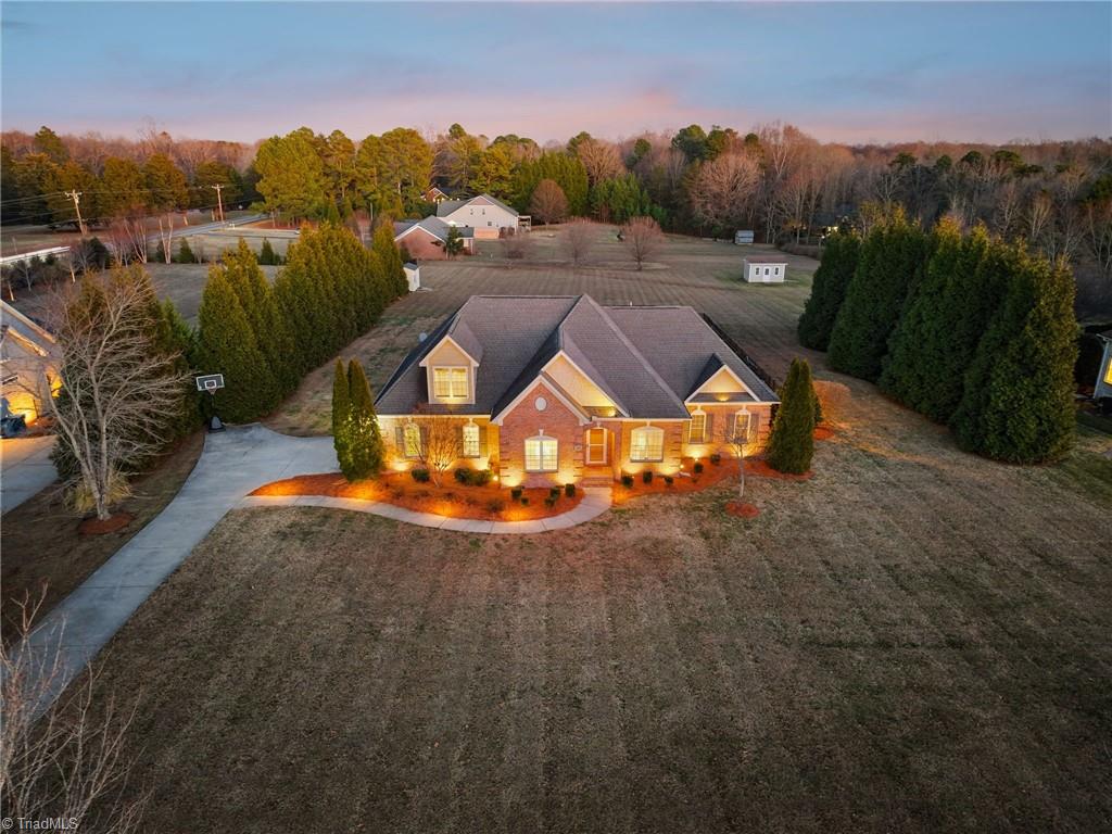 7332 Strawberry Road Summerfield, NC 27358 - Photo 2 of 47 Gallery Image 2