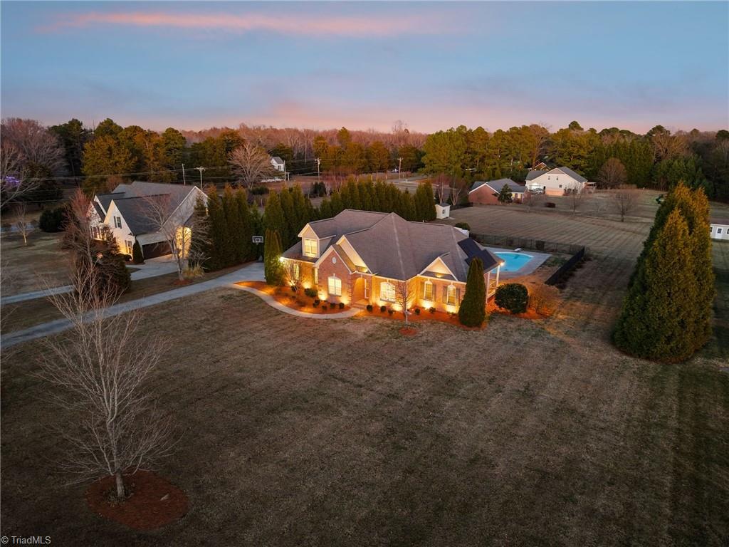 7332 Strawberry Road Summerfield, NC 27358 - Photo 40 of 47 Gallery Image 40