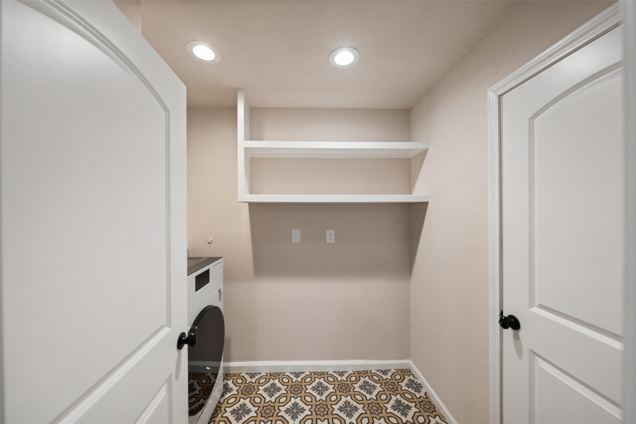 69 South Brookberry Court The Woodlands, TX 77381 - Photo 17 of 27 Gallery Image 17