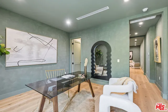 $4,295,000 | 16643 Addison Street, Encino, CA 91436