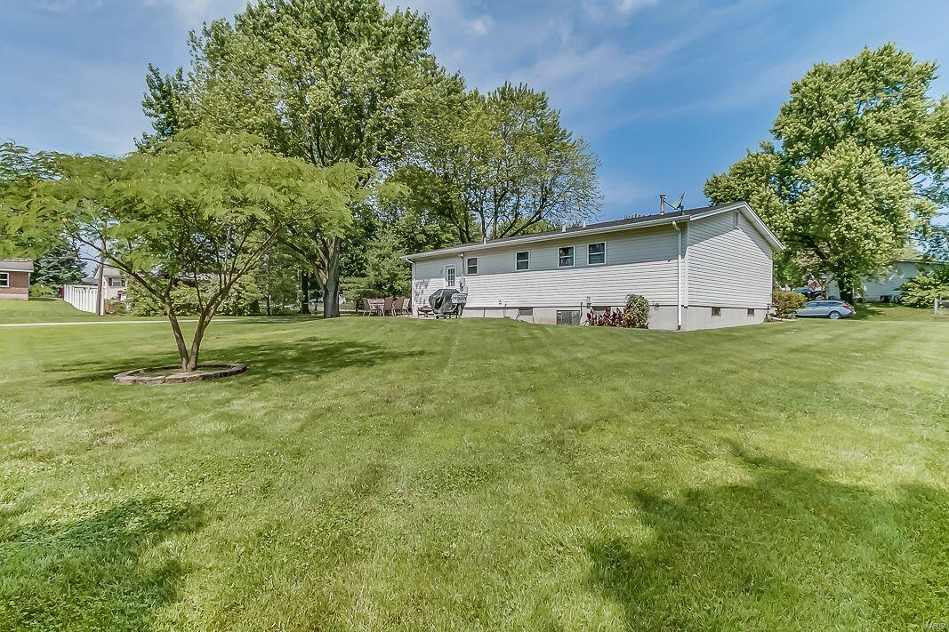 124 Ruth Drive St. Charles, MO 63301 - Photo 16 of 18