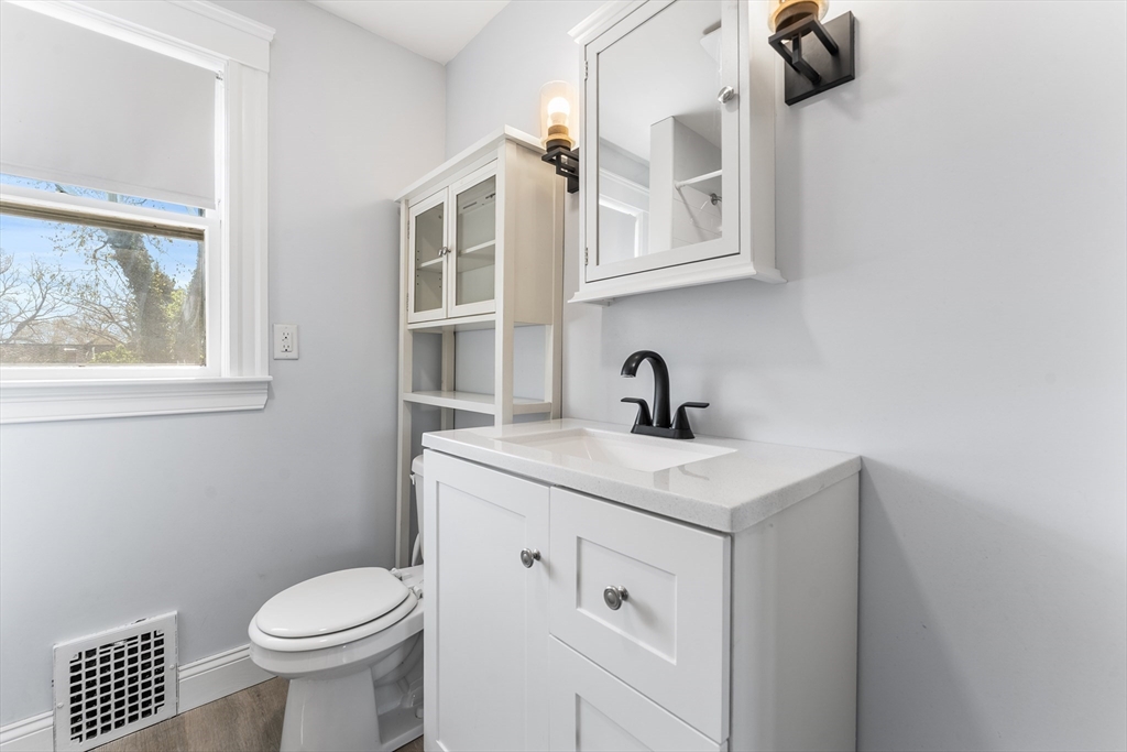 18 Fales Road Dedham, MA 02026 - Photo 27 of 38