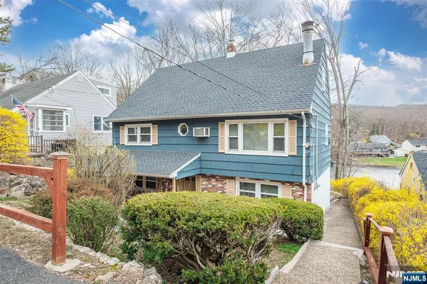 $569,888 | 237 Skyline Lakes Drive, Ringwood, NJ 07456