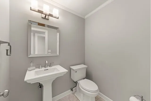 $3,700 | 10S160 Alma Lane, Naperville, IL 60564