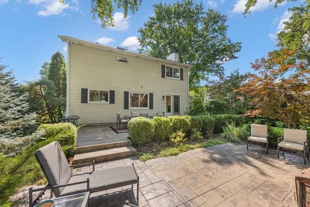 $3,700 | 10S160 Alma Lane, Naperville, IL 60564