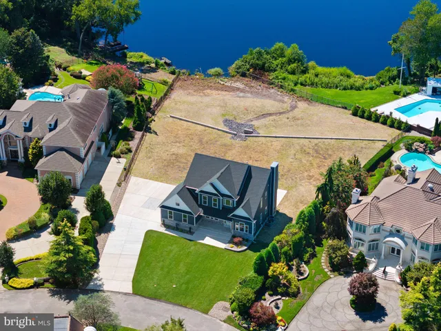 $1,150,000 | 14 Wexford Lane, Linwood, NJ 08221