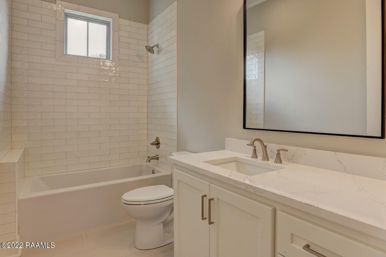 207 Waterhouse Road Carencro, LA 70520 - Photo 27 of 35 Bathroom 3