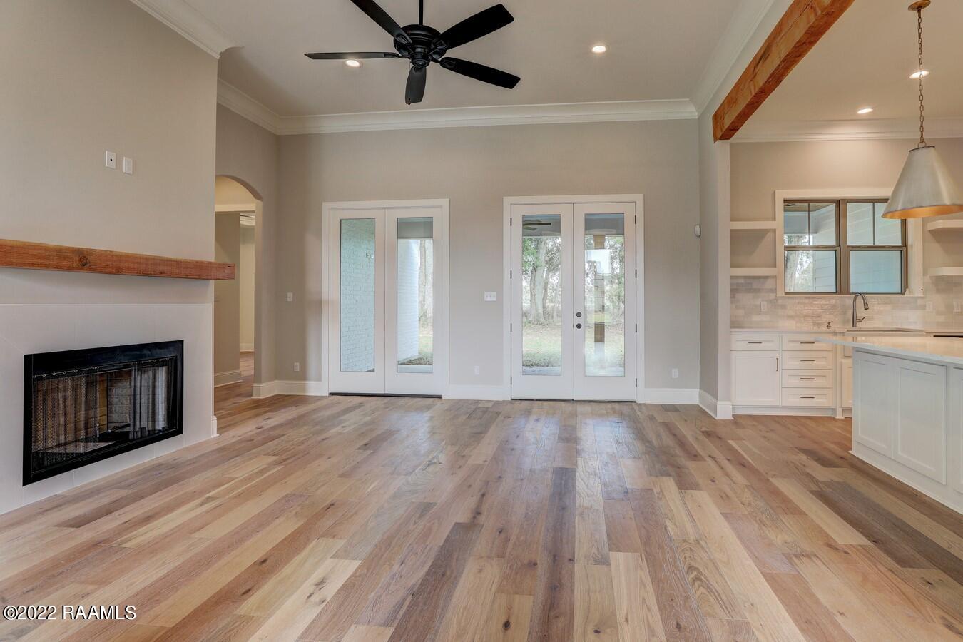 207 Waterhouse Road Carencro, LA 70520 - Photo 7 of 35 Living Room