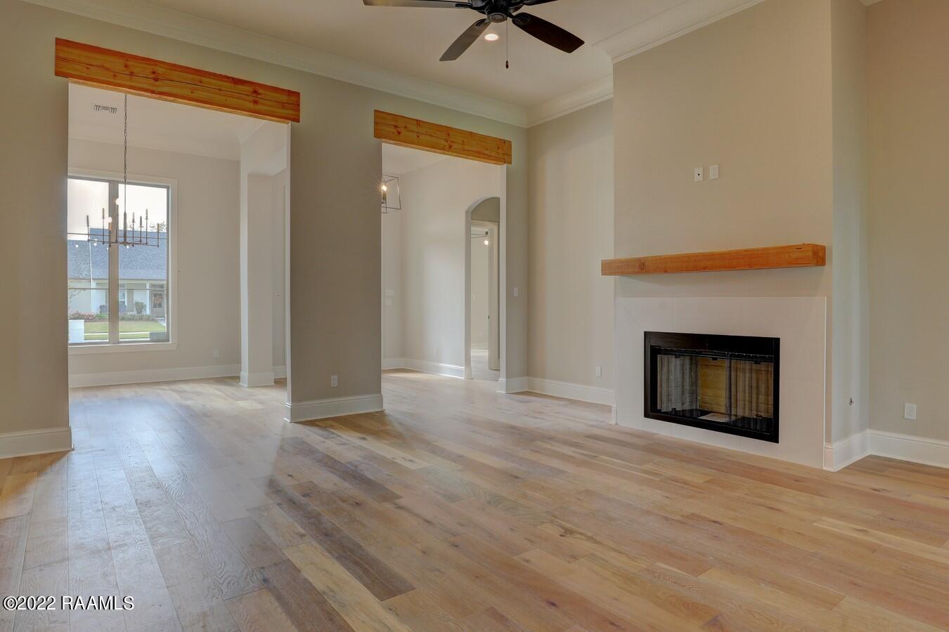 207 Waterhouse Road Carencro, LA 70520 - Photo 8 of 35 Living Room