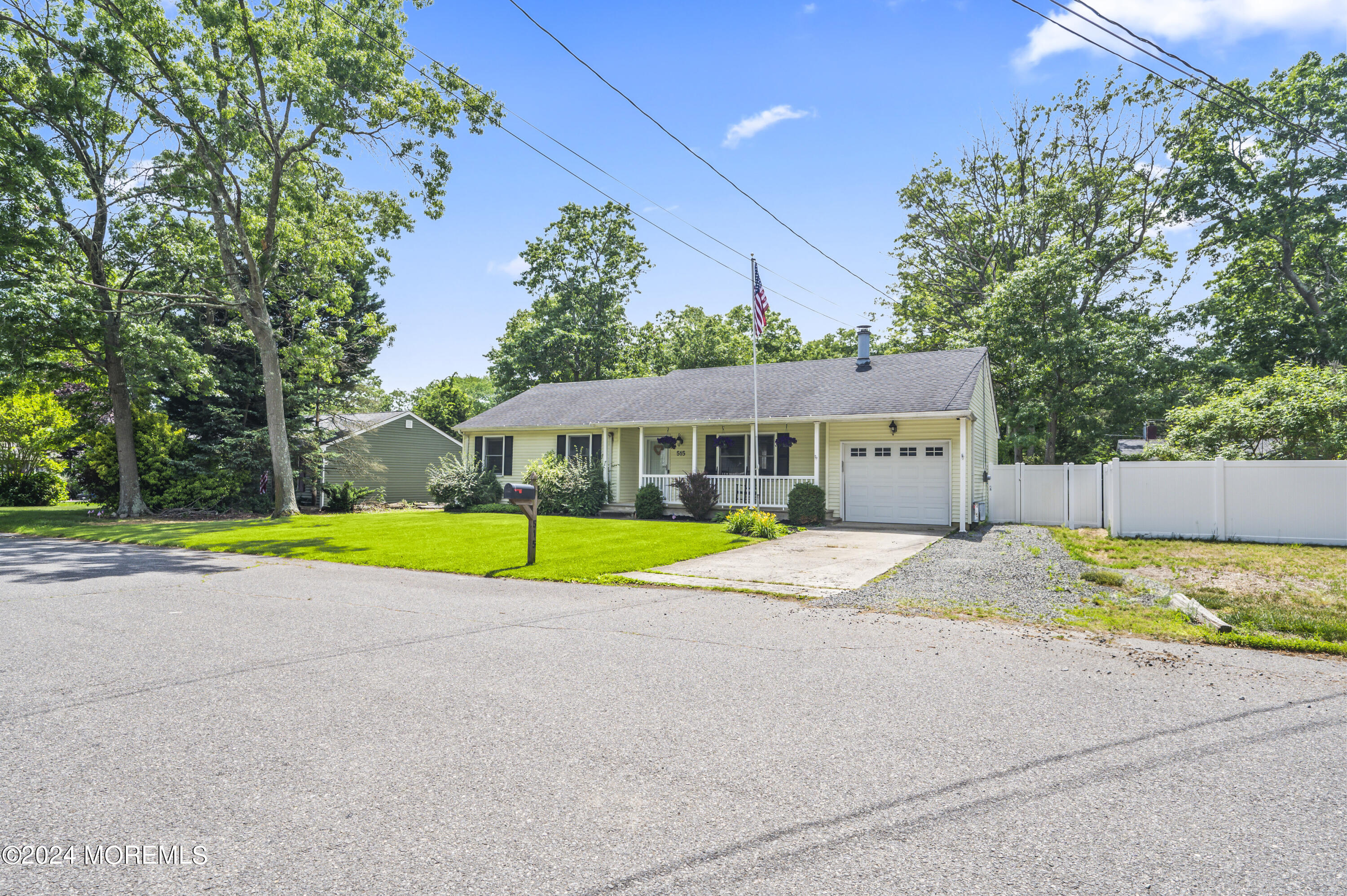 515 Wynnewood Road Forked River, NJ 08731 - Photo 4 of 34 Front 2a