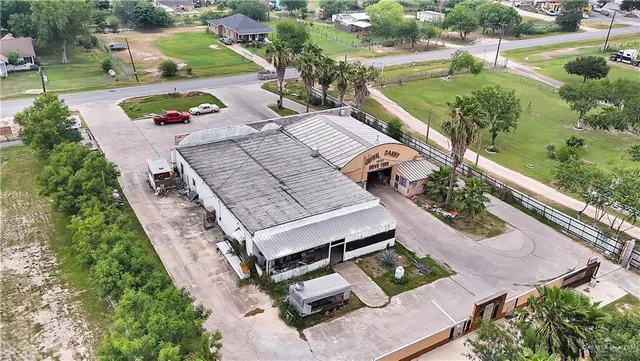 a view of a storage & utility room