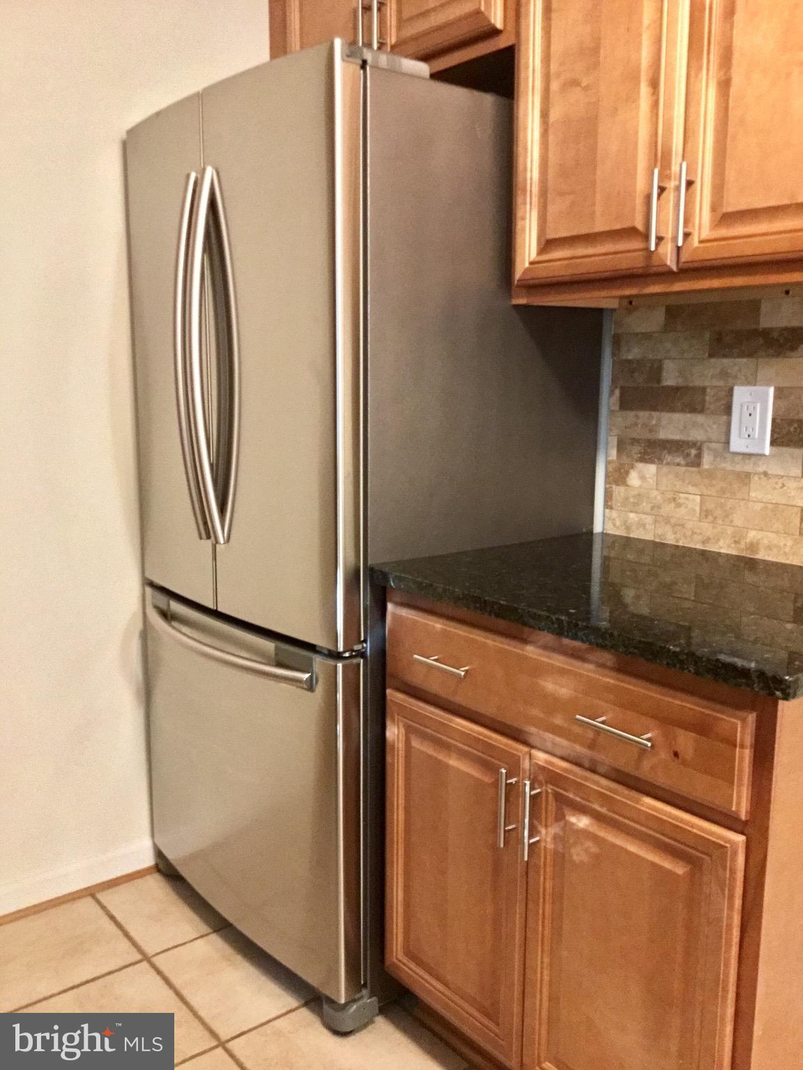 6208 Hillside Road Springfield, VA 22152 - Photo 6 of 13 Kitchen