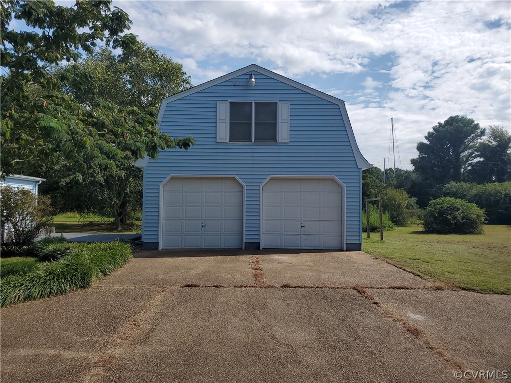 2102 Cooks Landing Road Hayes, VA 23072 - Photo 7 of 23 2-car detached Garage