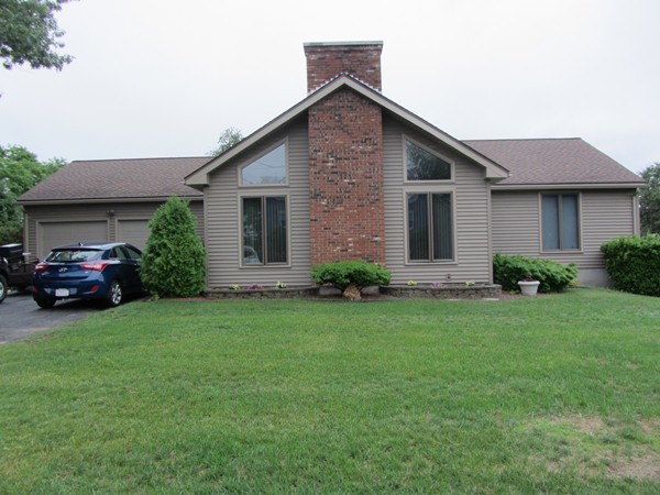 7 Tardy Road Chicopee, MA 01020 - Photo 2 of 19 Gallery Image 2