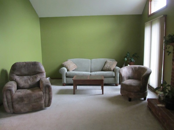 7 Tardy Road Chicopee, MA 01020 - Photo 6 of 19 Gallery Image 6