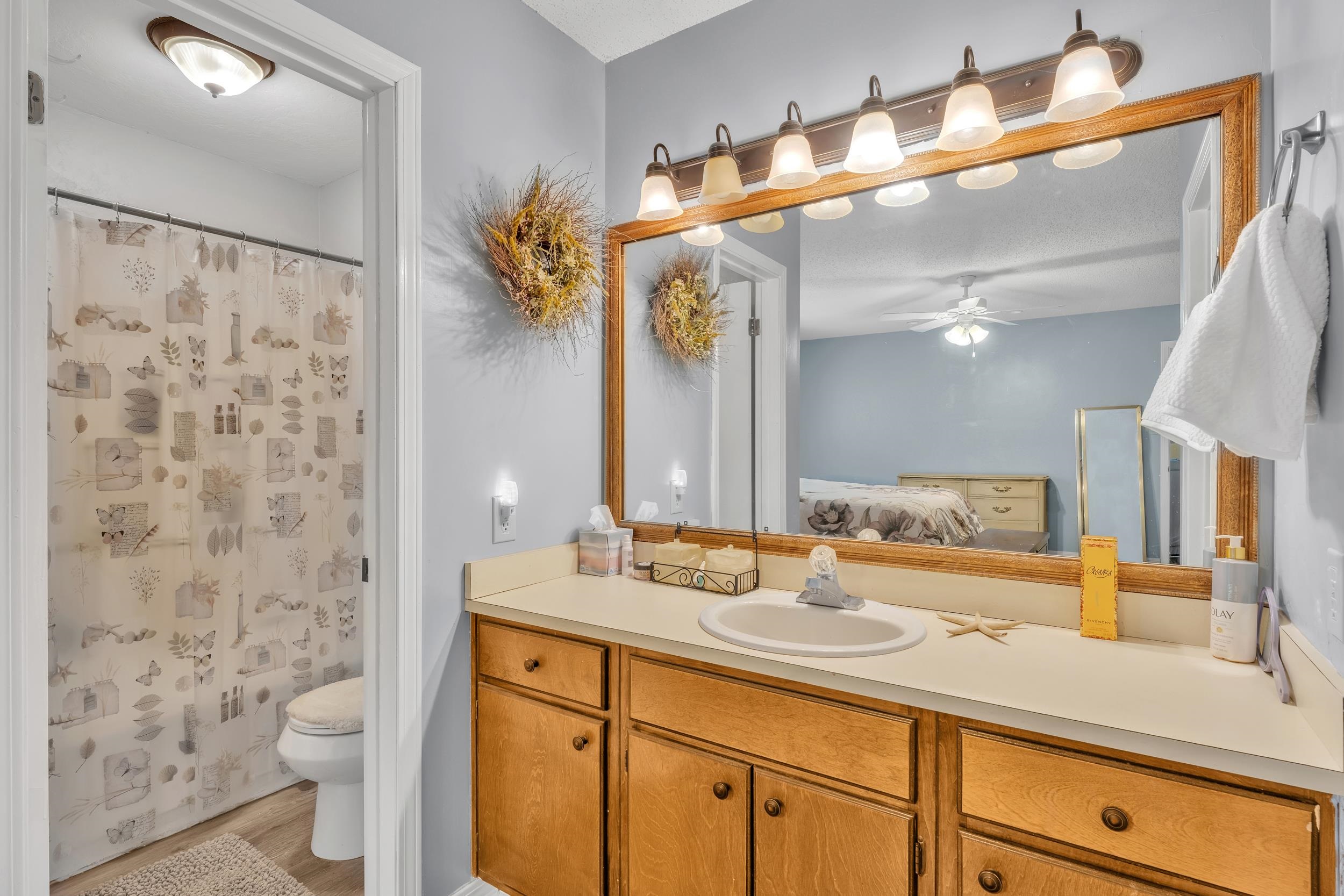 108 Paige Circle Daphne, AL 36526 - Photo 18 of 22 Bathroom