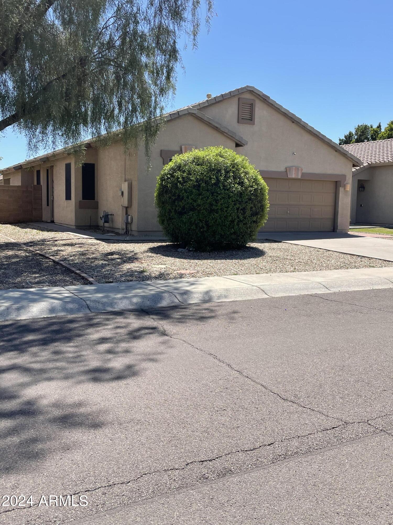 9459 West Ross Avenue Peoria, AZ 85382 - Photo 1 of 34 IMG_6576
