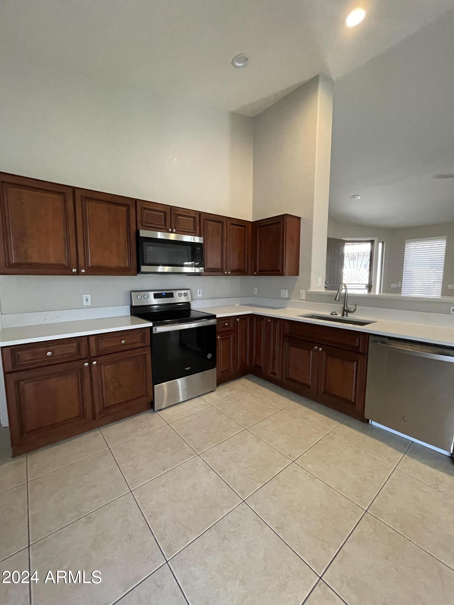 9459 West Ross Avenue Peoria, AZ 85382 - Photo 17 of 34 IMG_6618