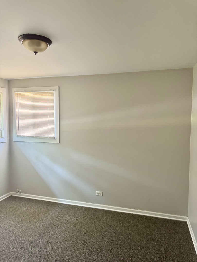 273 Charles Street Chicago Heights, IL 60411 - Photo 7 of 32