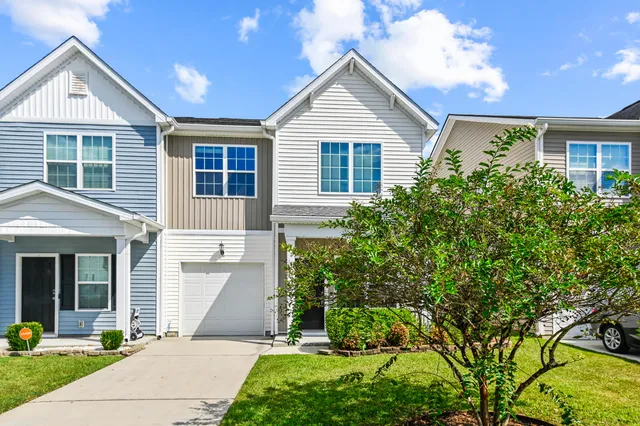 $2,150 | 143 Kirkland Street, Goose Creek, SC 29445