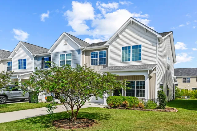 $2,150 | 143 Kirkland Street, Goose Creek, SC 29445