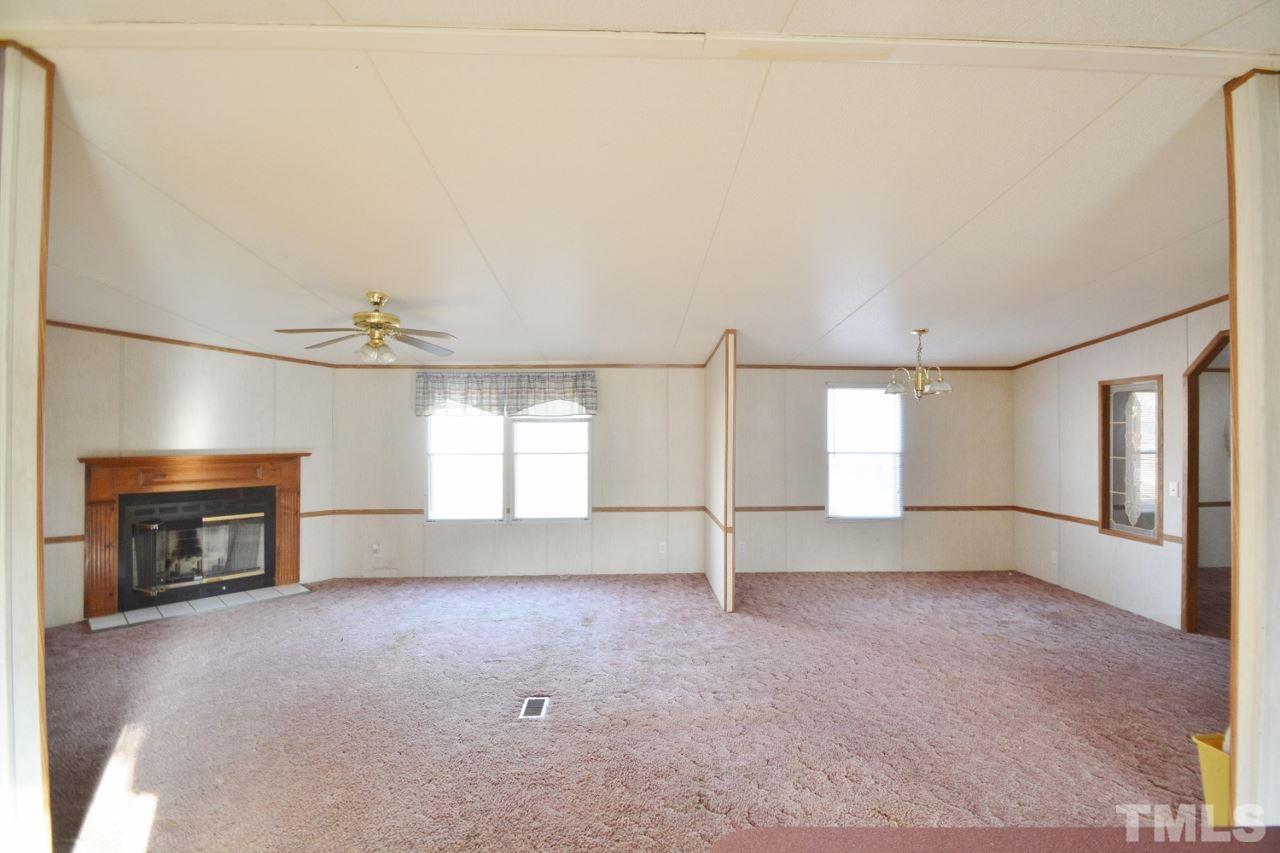 9576 Cherry Grove Road Reidsville, NC 27320 - Photo 5 of 12 Gallery Image 5