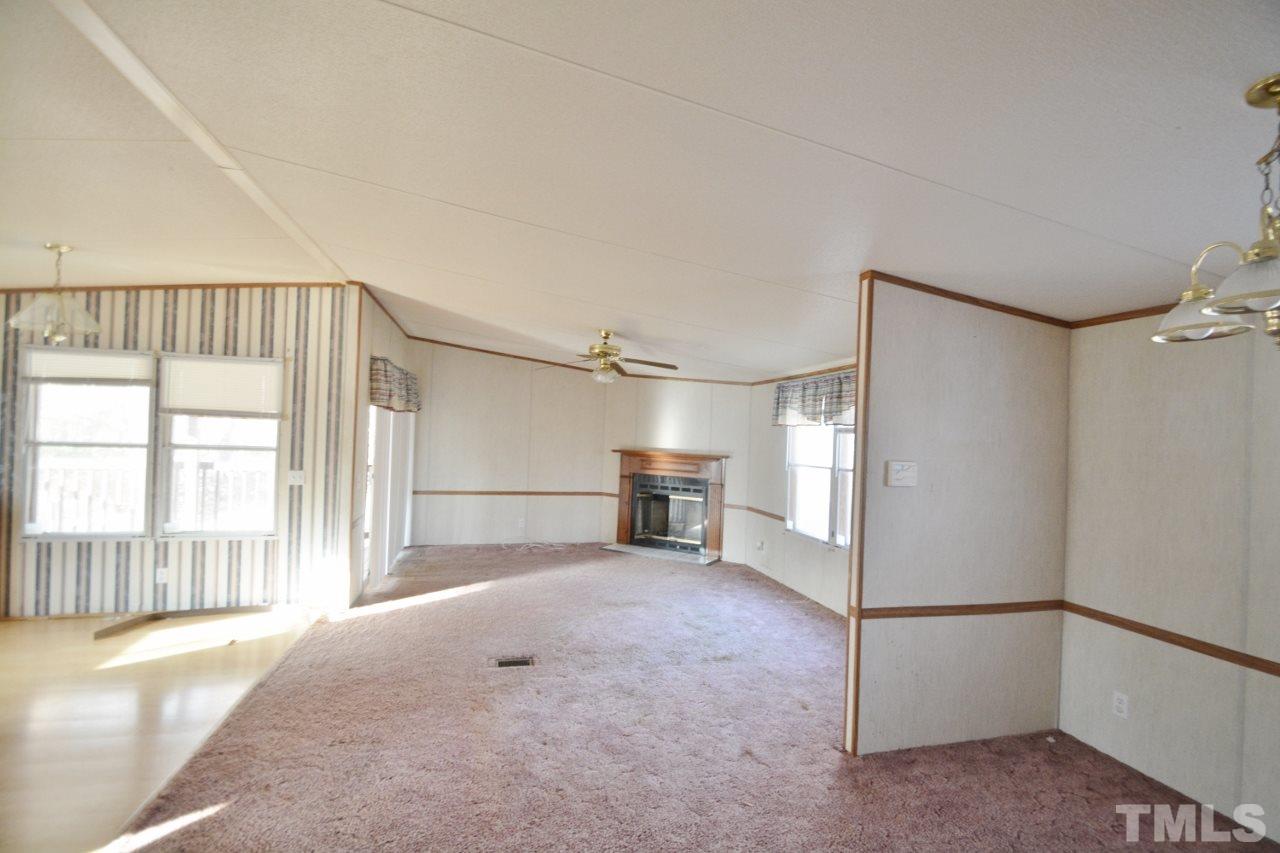 9576 Cherry Grove Road Reidsville, NC 27320 - Photo 6 of 12 Gallery Image 6