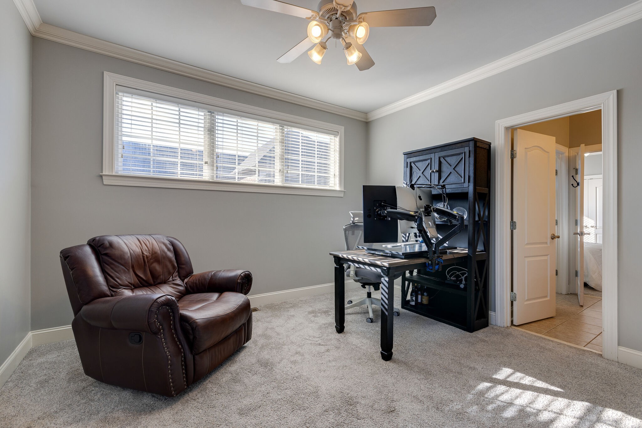 1213 White Rock Road Spring Hill, TN 37174 - Photo 34 of 50 a livingroom with workspace and a window