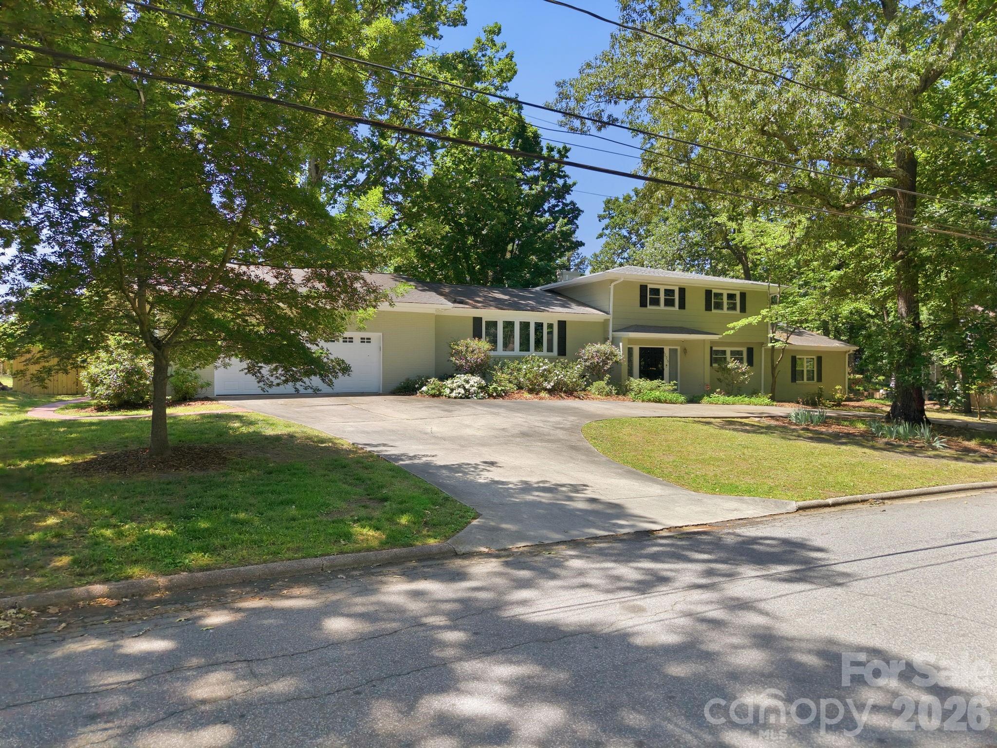 225 Stonewall Road Salisbury, NC 28144 - Photo 2 of 48