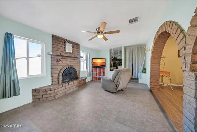 $335,000 | 2142 West Paradise Drive, Phoenix, AZ 85029