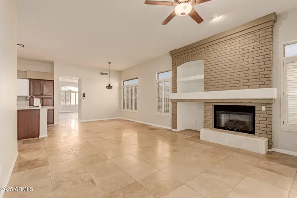 $3,100 | 29635 North 48th Street, Cave Creek, AZ 85331