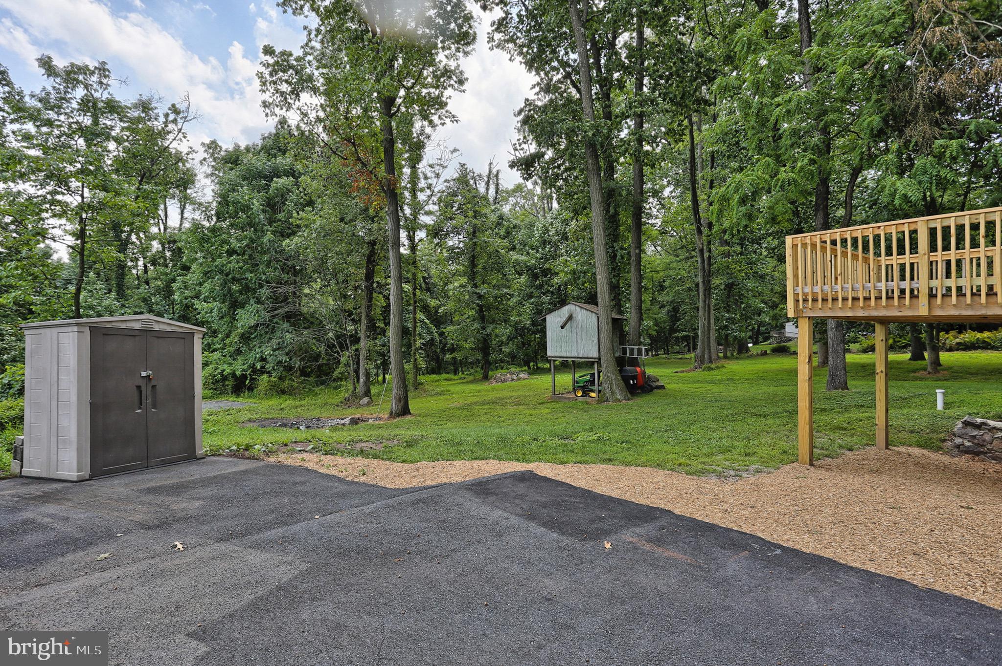5313 Ridge Road Elizabethtown, PA 17022 - Photo 11 of 41 Gallery Image 11