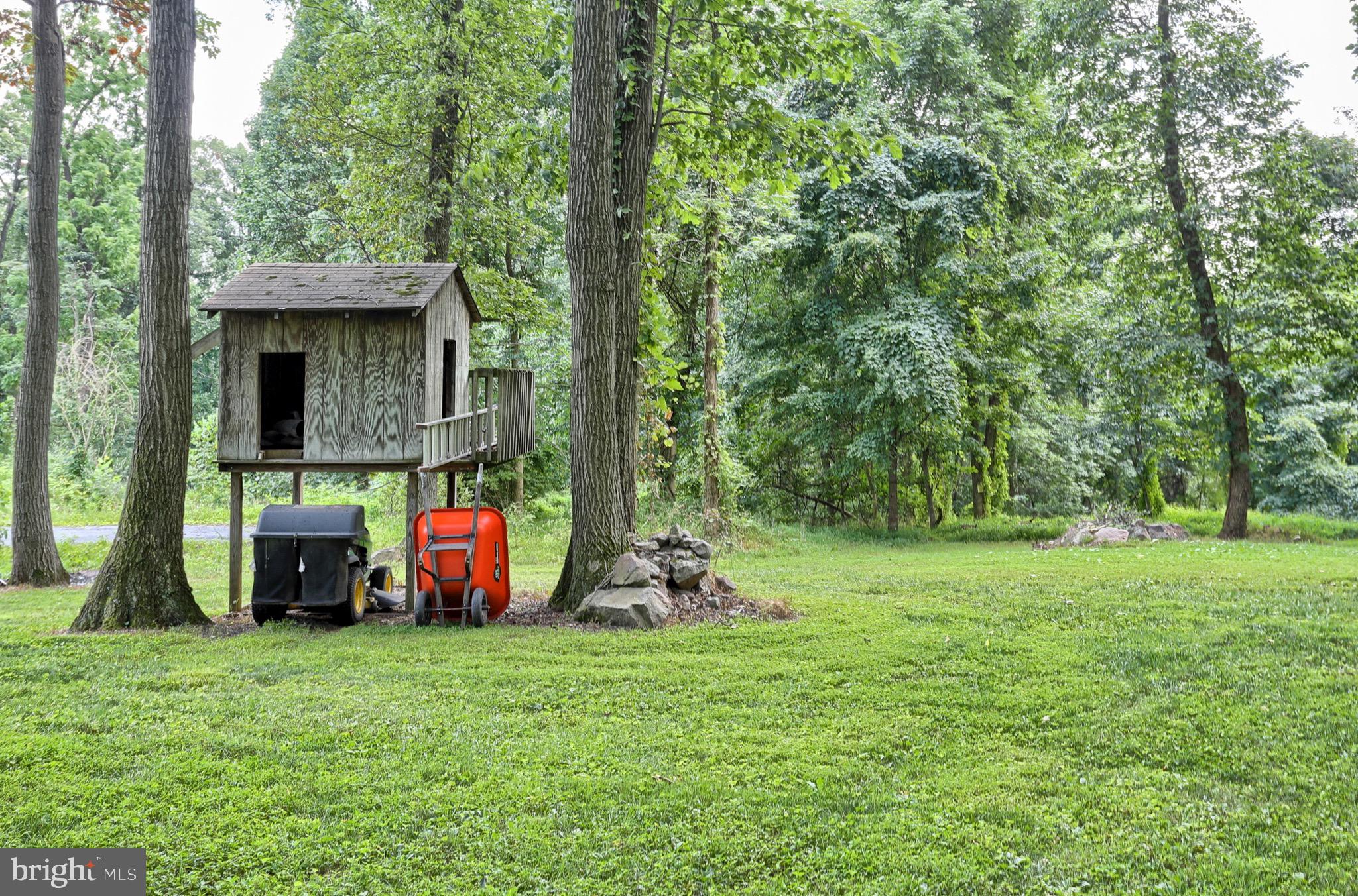 5313 Ridge Road Elizabethtown, PA 17022 - Photo 15 of 41 Gallery Image 15