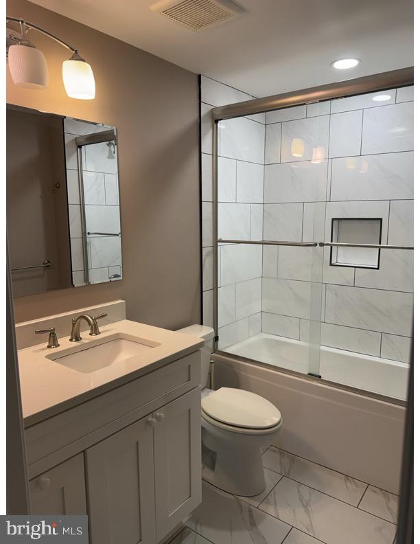 12265 Drogheda Mountain Road Rixeyville, VA 22737 - Photo 4 of 9 Bathroom with large shower