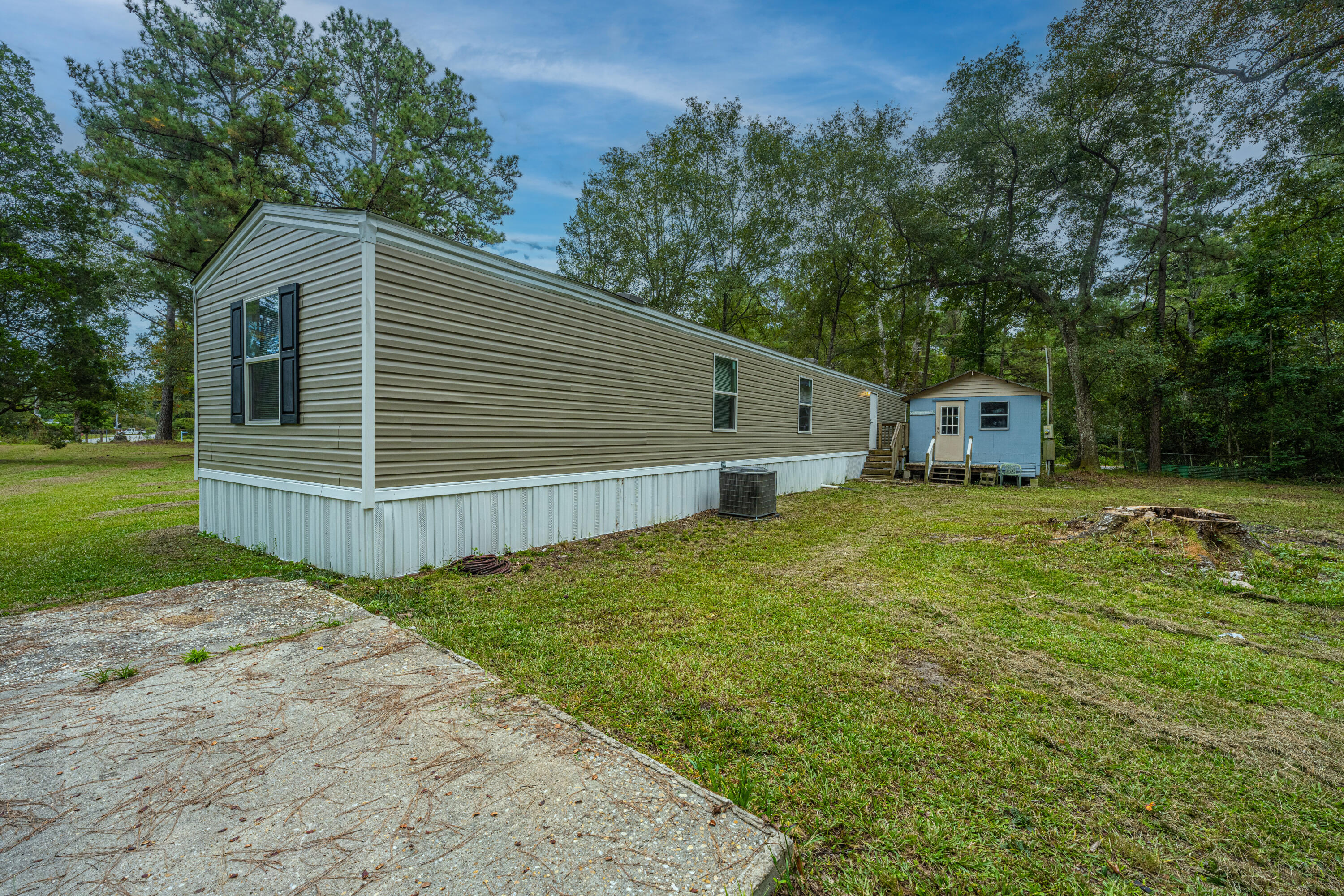 120 Markie Road Summerville, SC 29486 - Photo 16 of 17 120MarkieRd027