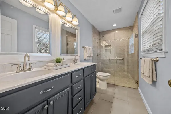 $750,000 | 4300 Edgehill Court, Raleigh, NC 27612
