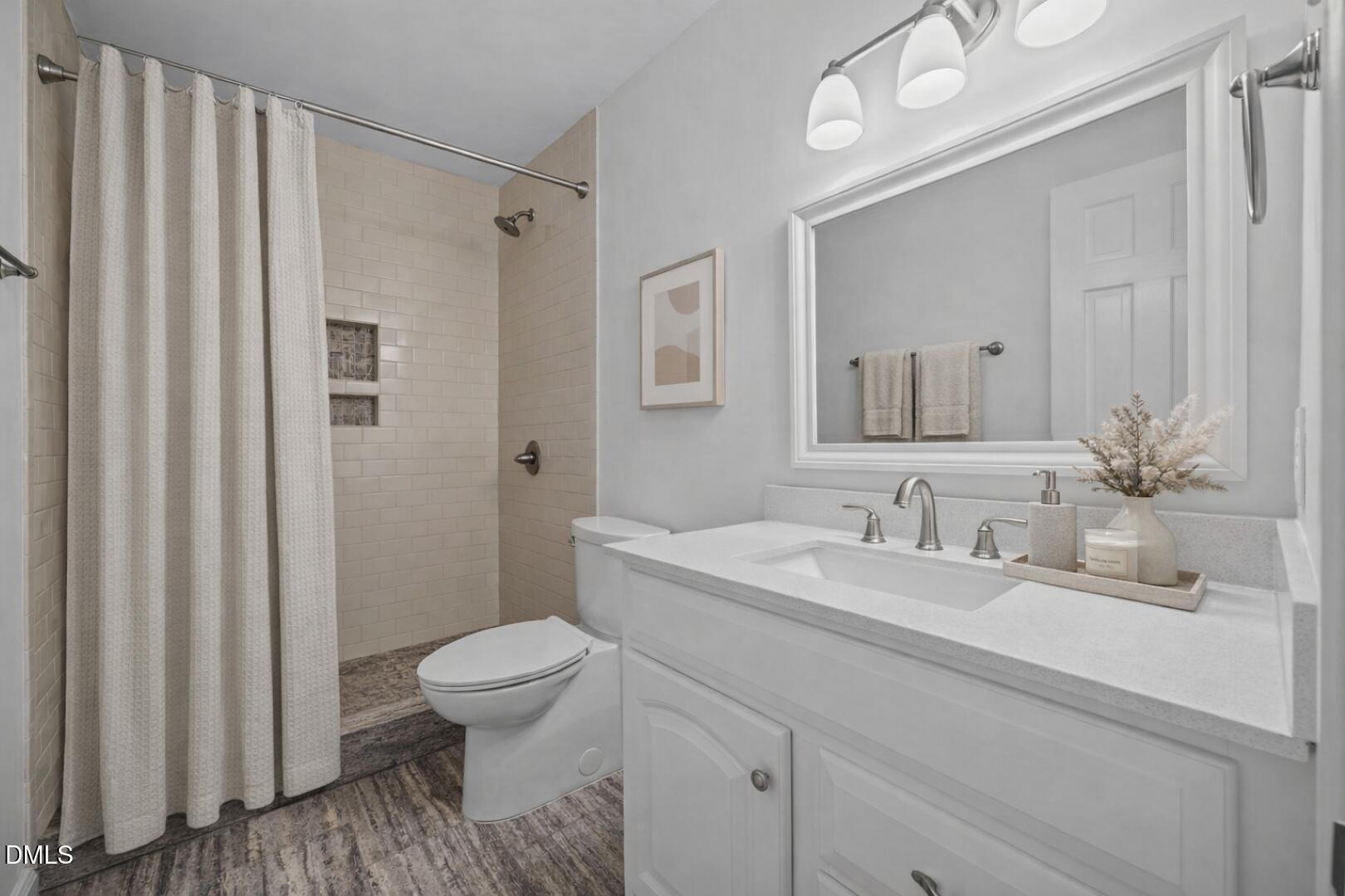 4300 Edgehill Court Raleigh, NC 27612 - Photo 23 of 40 Private In-law Suite