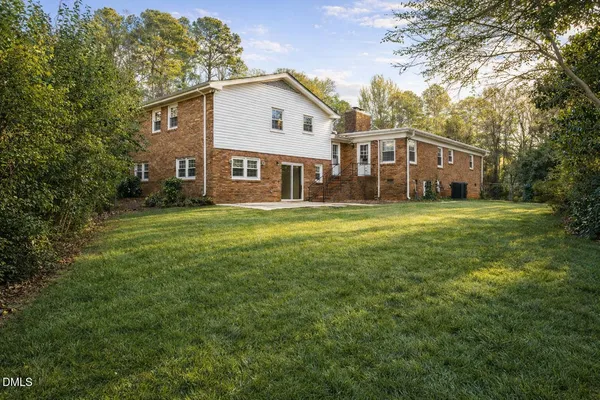 $750,000 | 4300 Edgehill Court, Raleigh, NC 27612