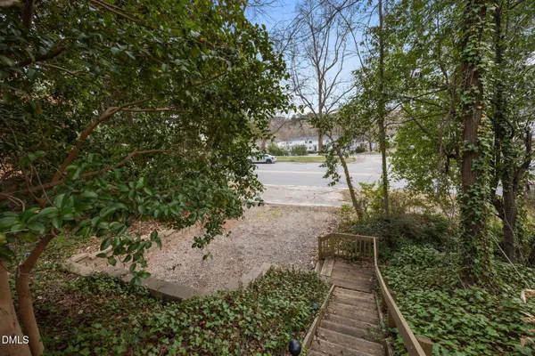 $750,000 | 4300 Edgehill Court, Raleigh, NC 27612
