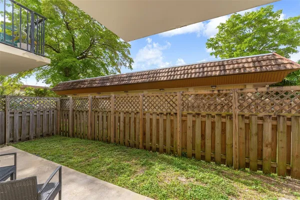 $255,000 | 8500 Southwest 109th Avenue, Unit 6114, Miami, FL 33173