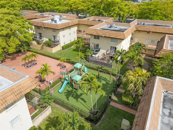 $255,000 | 8500 Southwest 109th Avenue, Unit 6114, Miami, FL 33173