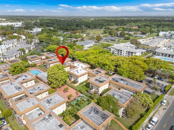 $255,000 | 8500 Southwest 109th Avenue, Unit 6114, Miami, FL 33173