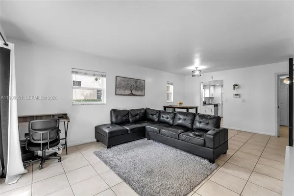 $255,000 | 8500 Southwest 109th Avenue, Unit 6114, Miami, FL 33173