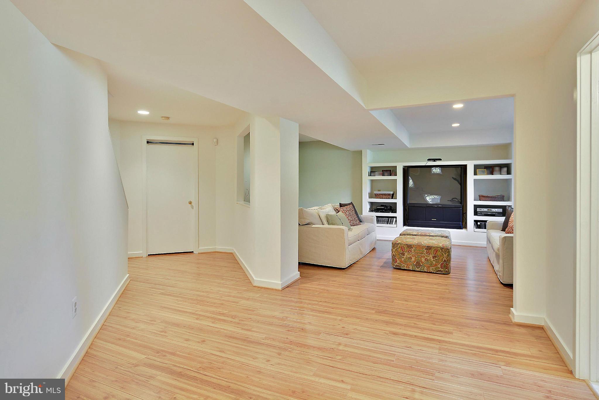 1151 Water Pointe Lane Reston, VA 20194 - Photo 22 of 30 Interior (General)