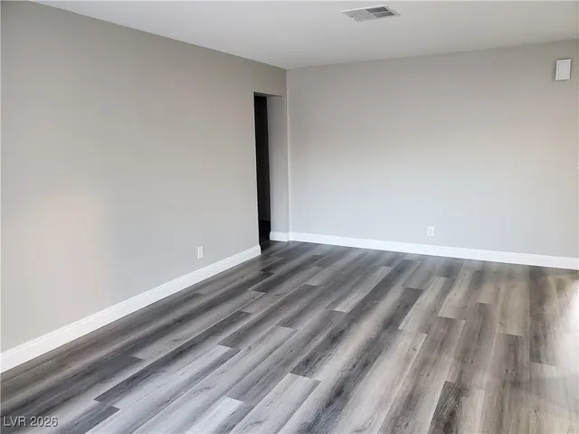 $2,100 | 6236 West Katella Avenue, Las Vegas, NV 89118