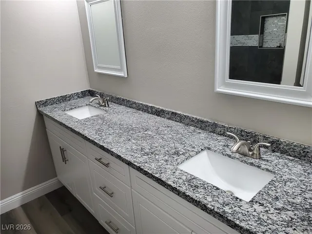 $2,100 | 6236 West Katella Avenue, Las Vegas, NV 89118