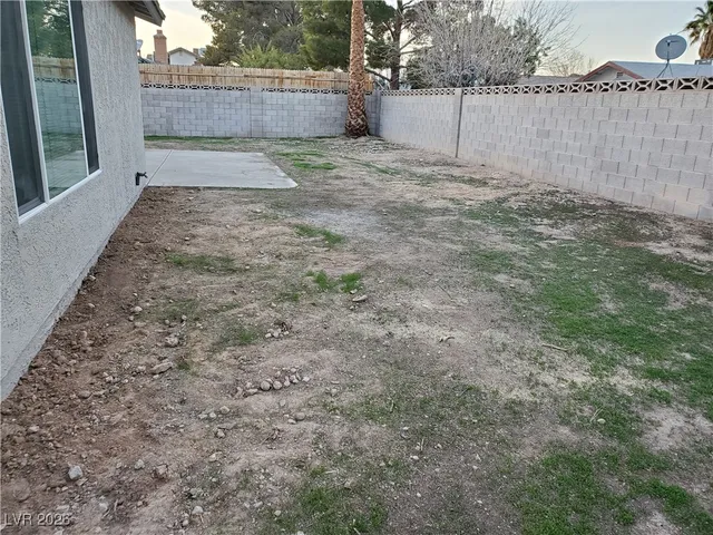 $2,100 | 6236 West Katella Avenue, Las Vegas, NV 89118