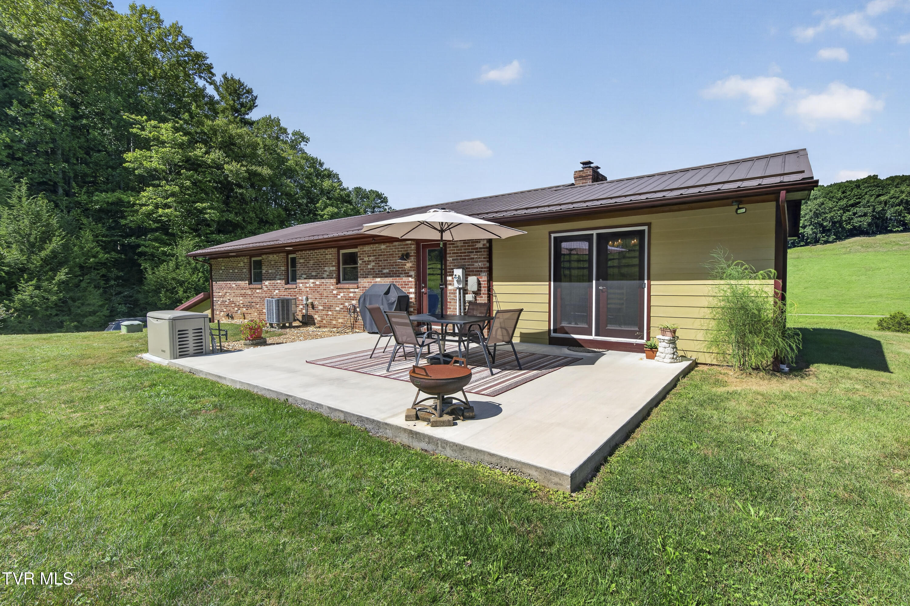 745 Quarter Branch Road Sugar Grove, VA 24375 - Photo 14 of 69 745-Quarter-Branch-Rd-Sugar-Grove-VA Cyn