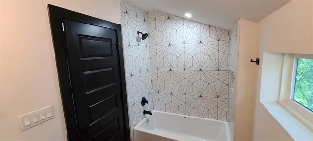 $2,900 | 2719 Amelia Street, New Orleans, LA 70115